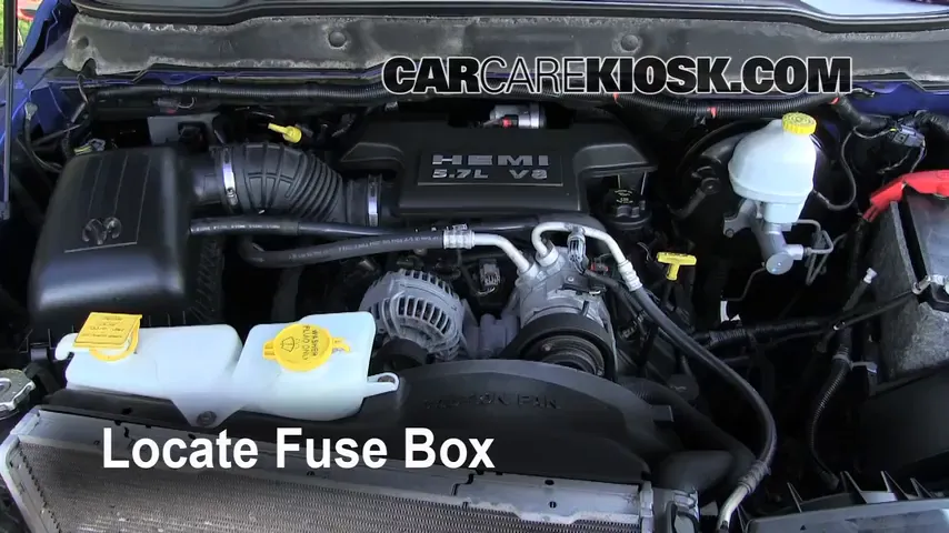 2007 Dodge Ram 1500 Laramie 5.7L V8 Extended Crew Cab Pickup Fuse (Engine) Check